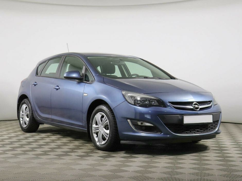 Opel Astra 1.6 АКПП, 2012, 142 000 км фото 2