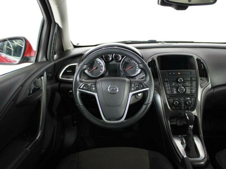 Opel Astra 1.6 АКПП, 2012, 140 000 км фото 5