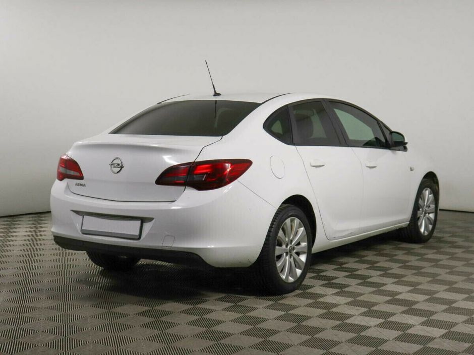 Opel Astra 1.6 АКПП, 2012, 139 000 км фото 3