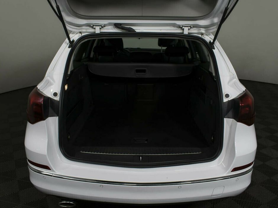 Opel Astra 1.4 АКПП, 2013, 130 000 км фото 11