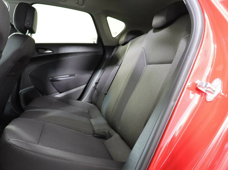 Opel Astra 1.6 АКПП, 2014, 118 000 км фото 10