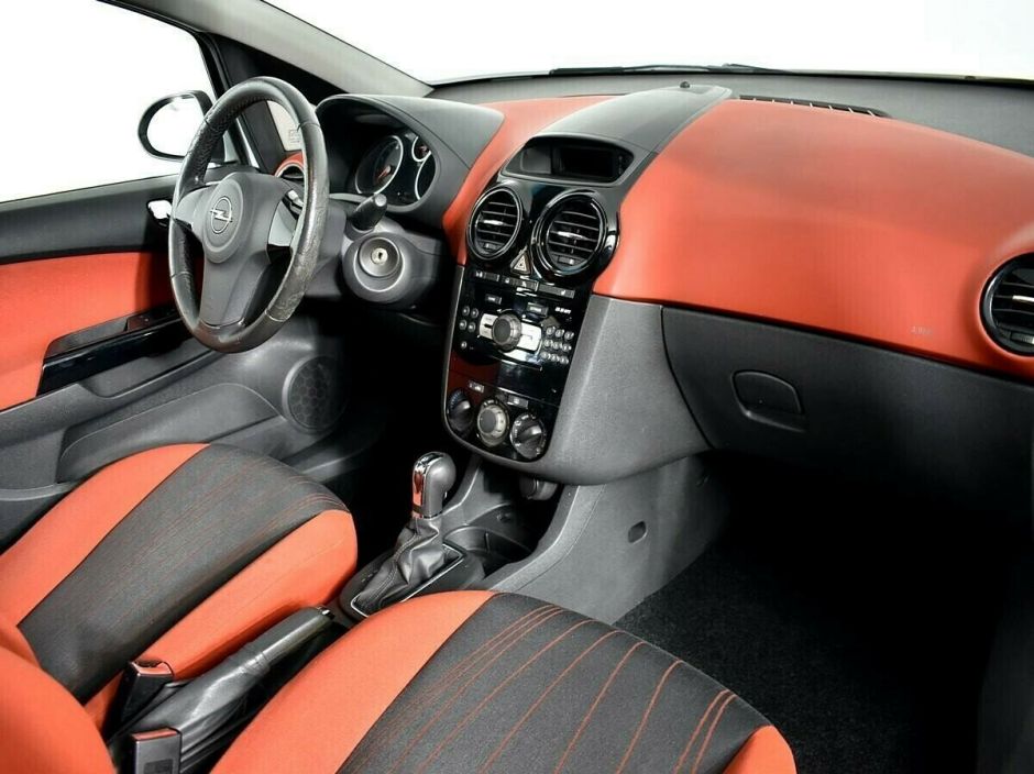 Opel Corsa 1.4 АКПП, 2010, 160 000 км фото 6