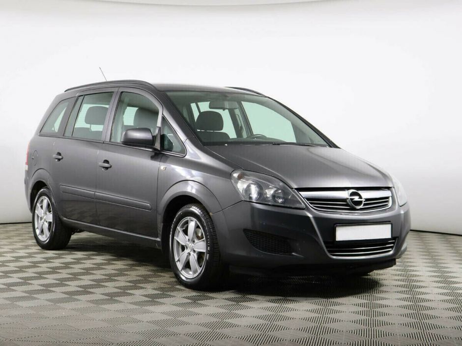 Opel Zafira 1.8 РКПП, 2012, 144 000 км фото 2