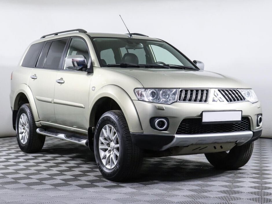 Mitsubishi Pajero Sport 2.5 АКПП, 2011, 143 000 км фото 3