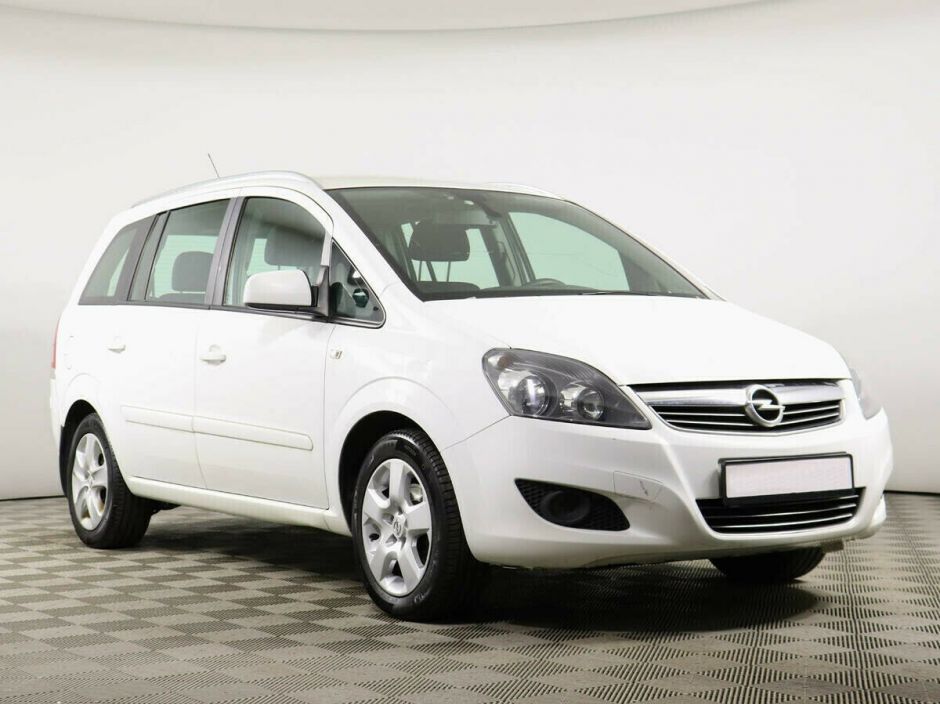 Opel Zafira 1.8 МКПП, 2013, 126 000 км фото 2