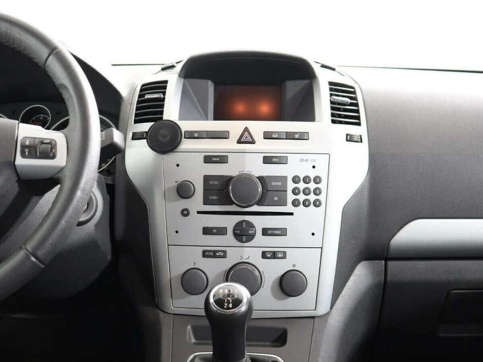 Opel Zafira 1.8 МКПП, 2013, 126 000 км фото 6