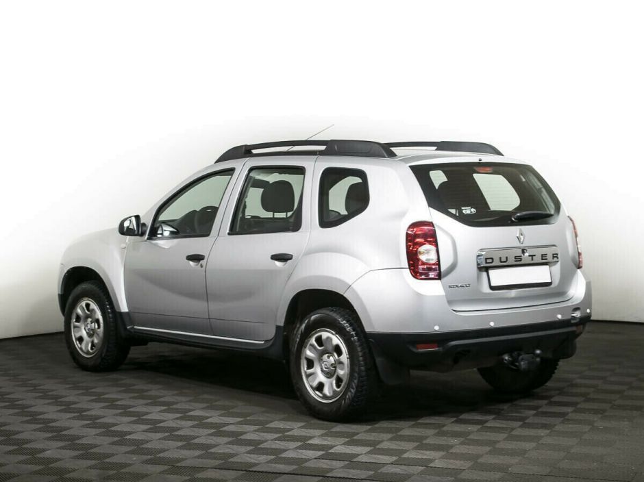 Renault Duster 1.6 МКПП, 2012, 143 000 км фото 4