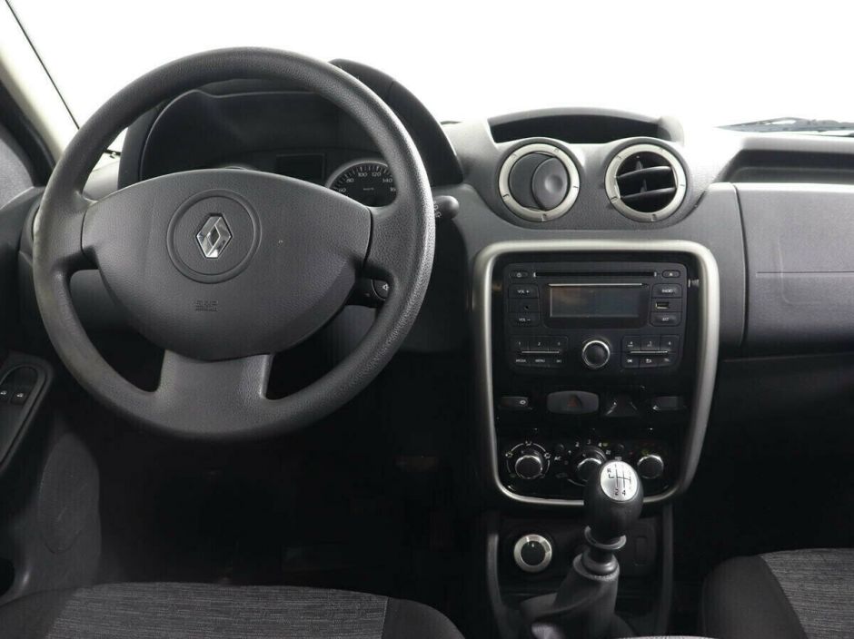 Renault Duster 1.6 МКПП, 2013, 134 000 км фото 6
