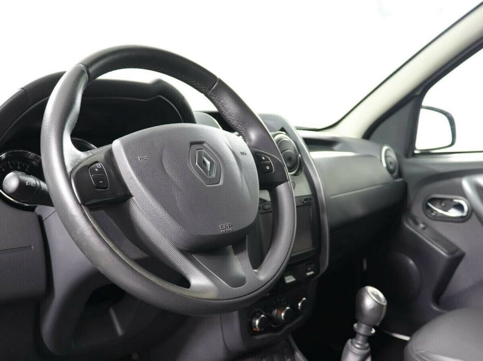 Renault Duster 1.5 МКПП, 2017, 74 000 км фото 9