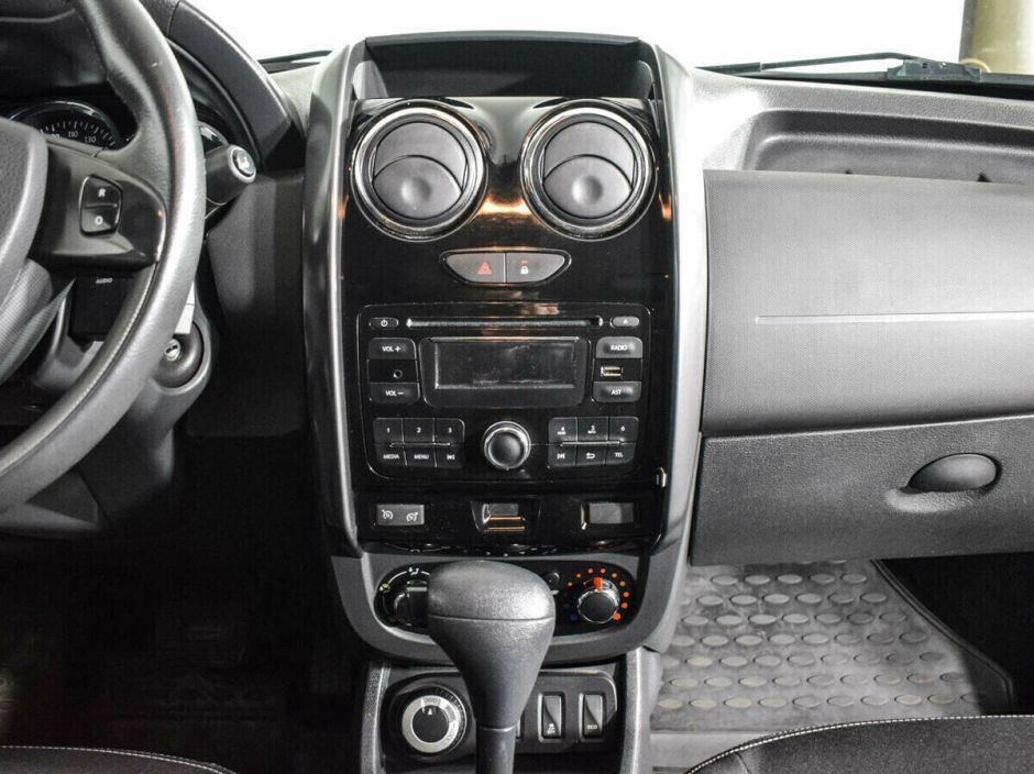 Renault Duster 2.0 АКПП, 2016, 85 000 км фото 5