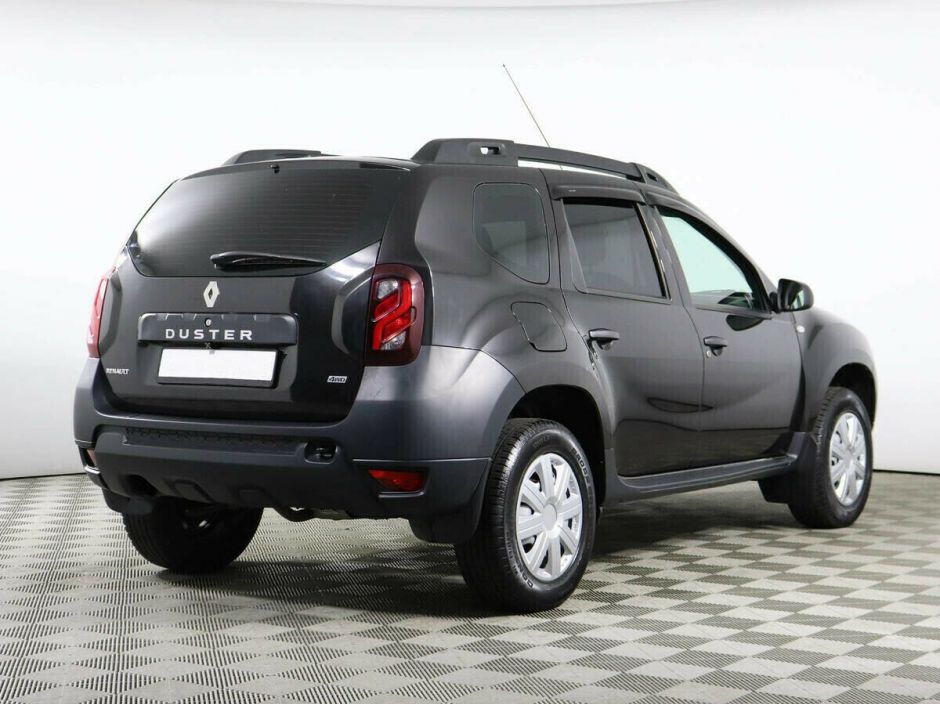 Renault Duster 1.6 МКПП, 2019, 61 000 км фото 3
