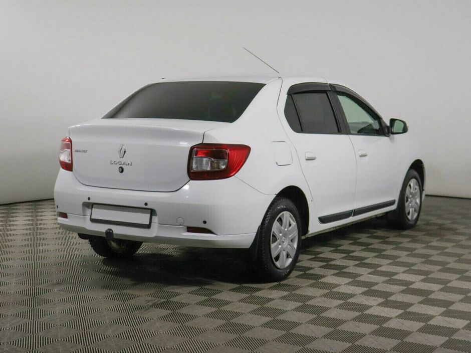 Renault Logan 1.6 МКПП, 2015, 106 000 км фото 3