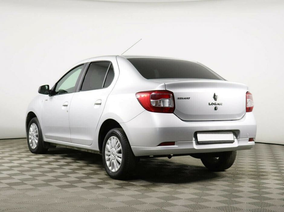 Renault Logan 1.6 АКПП, 2015, 100 000 км фото 4