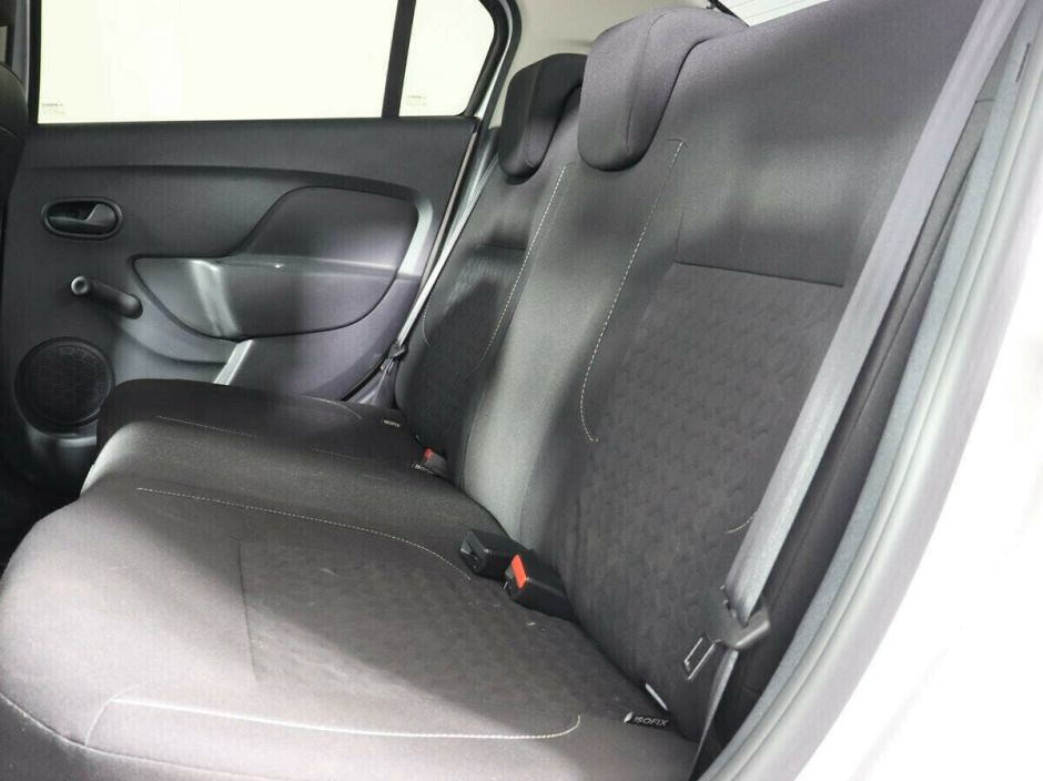 Renault Logan 1.6 АКПП, 2015, 100 000 км фото 9