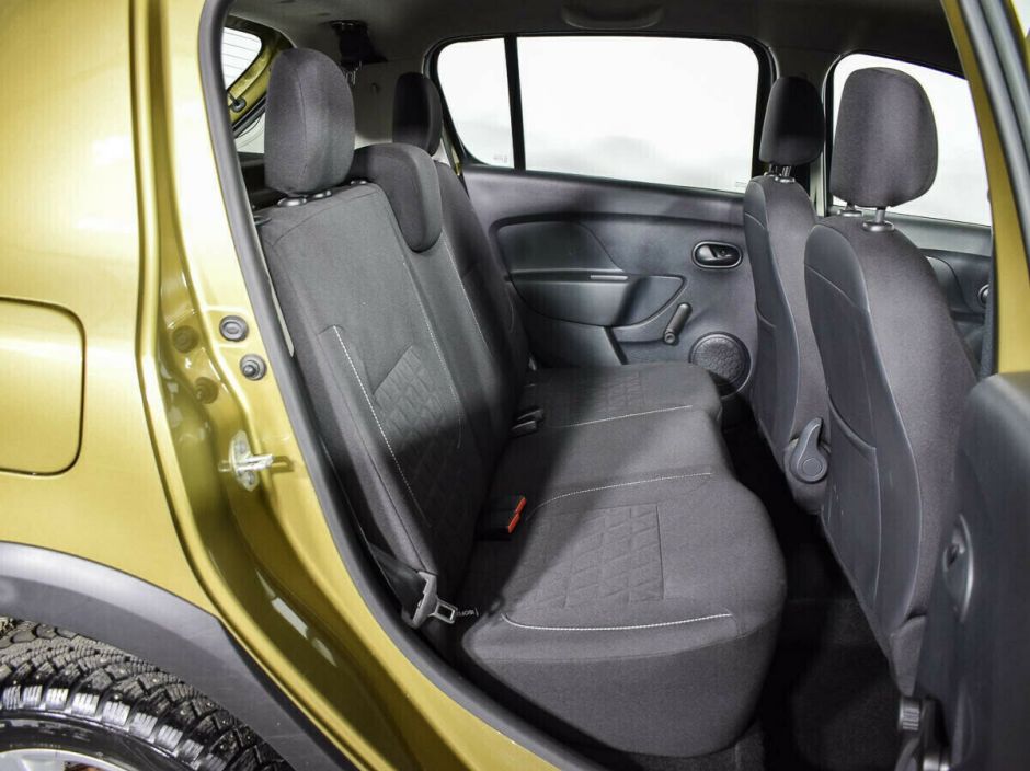 Renault Sandero 1.6 МКПП, 2015, 96 000 км фото 7