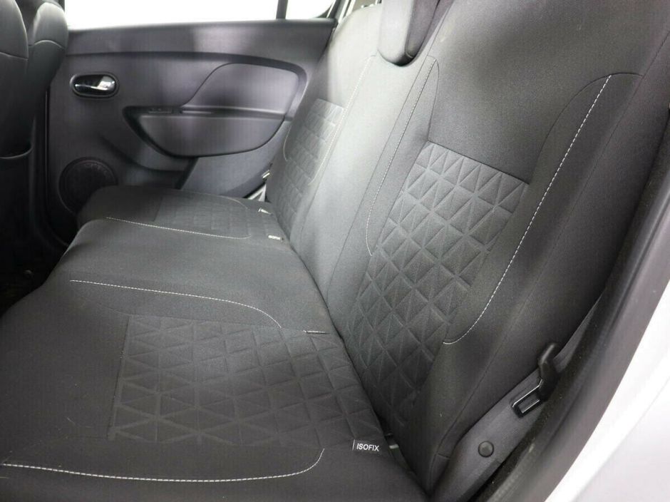 Renault Sandero 1.6 АКПП, 2016, 85 000 км фото 9