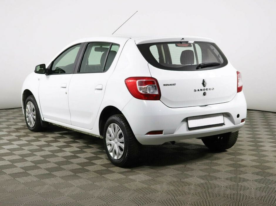 Renault Sandero 1.6 МКПП, 2016, 96 000 км фото 4