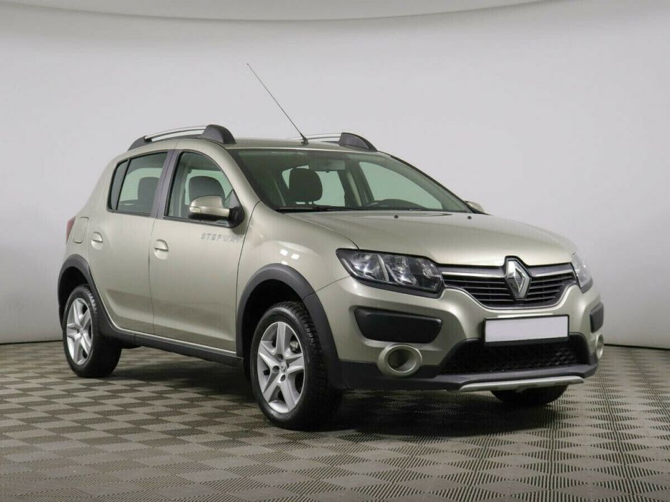 Renault Sandero 1.6 АКПП, 2017, 74 000 км фото 2