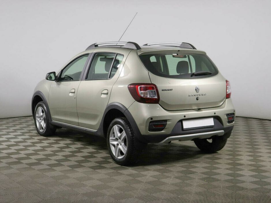 Renault Sandero 1.6 АКПП, 2017, 74 000 км фото 4