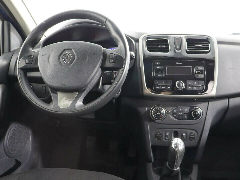 Renault Sandero 1.6 МКПП, 2016, 84 000 км фото 6