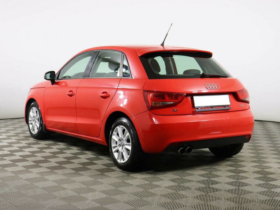 Audi A1 1.4 РКПП, 2013, 123 000 км фото 4
