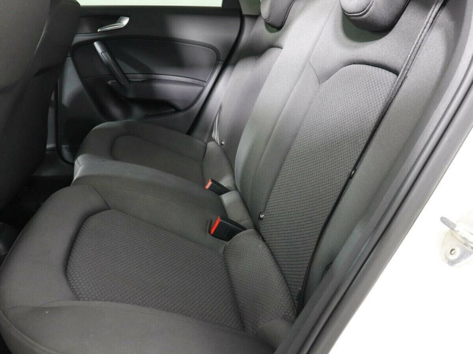 Audi A1 1.4 РКПП, 2016, 93 000 км фото 9