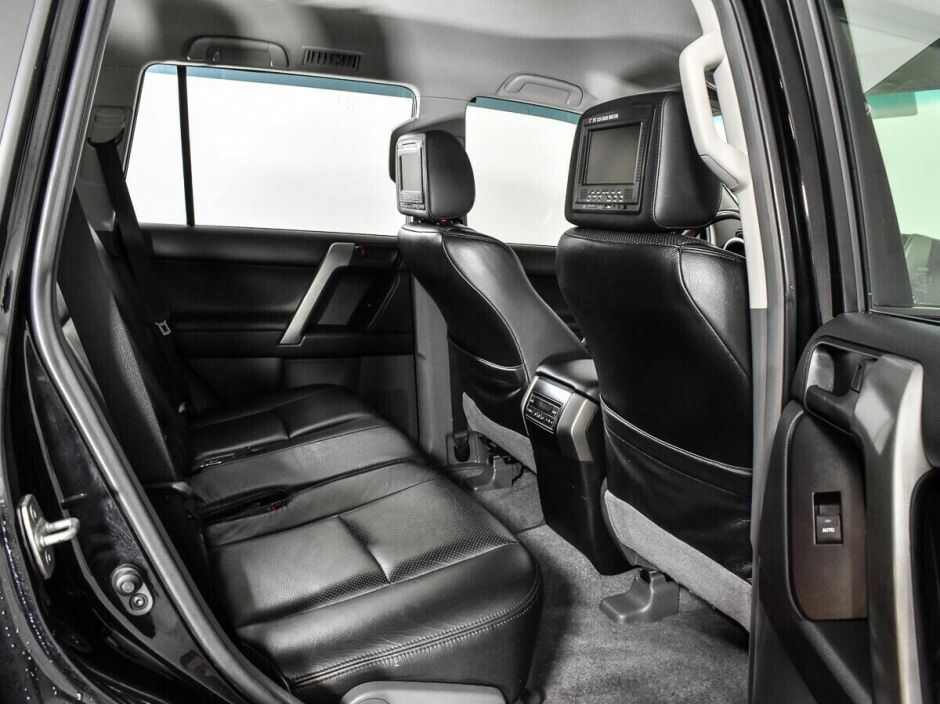 Toyota Land Cruiser Prado 3.0 АКПП, 2011, 147 000 км фото 9