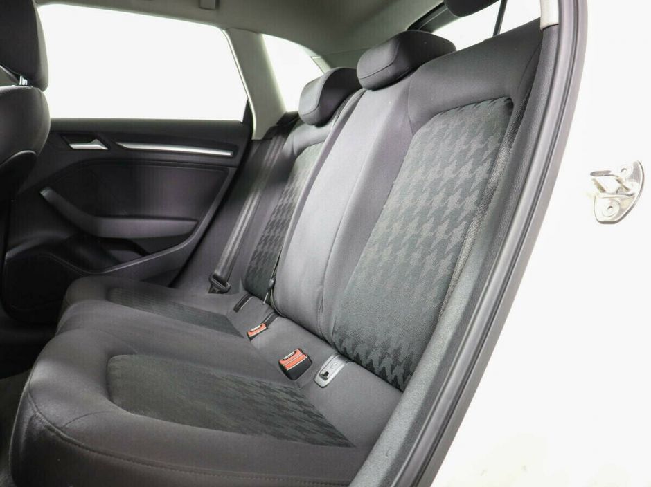 Audi A3 1.4 РКПП, 2013, 133 000 км фото 9