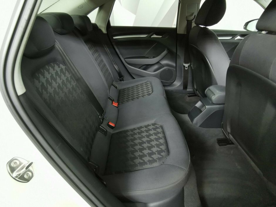 Audi A3 2.0 РКПП, 2013, 131 000 км фото 6