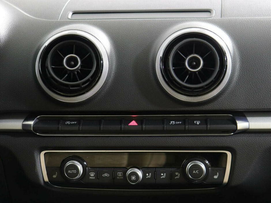 Audi A3 1.4 РКПП, 2013, 131 000 км фото 10