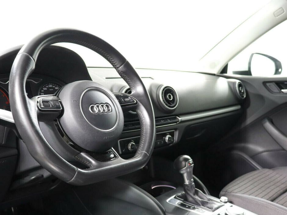 Audi A3 1.4 РКПП, 2014, 117 000 км фото 8