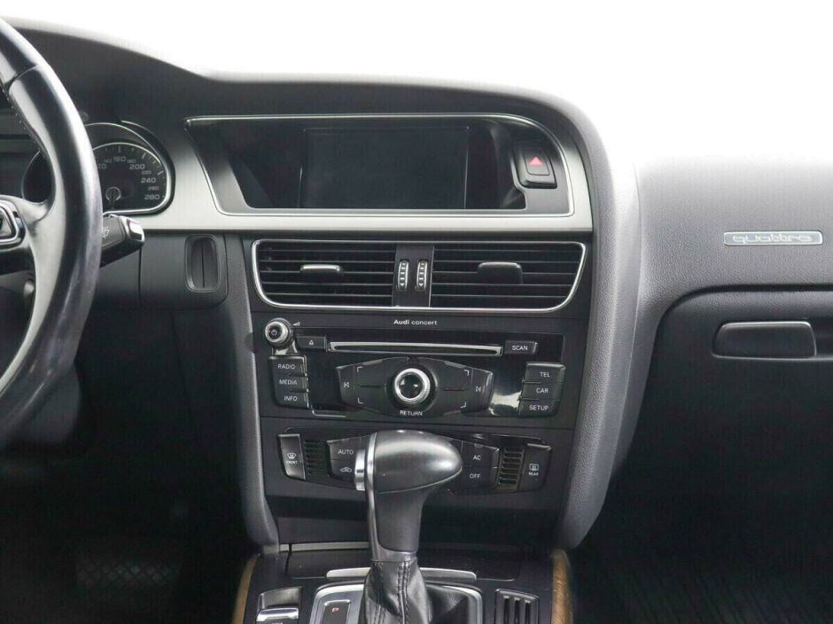 Audi A5 2.0 РКПП, 2011, 155 000 км фото 5