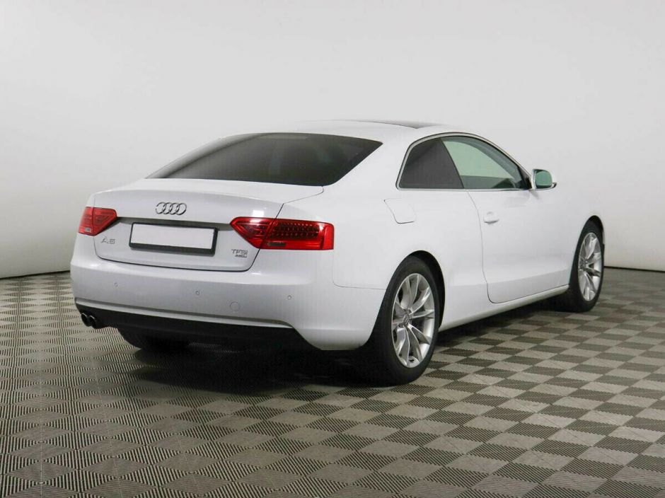 Audi A5 2.0 РКПП, 2014, 120 000 км фото 3