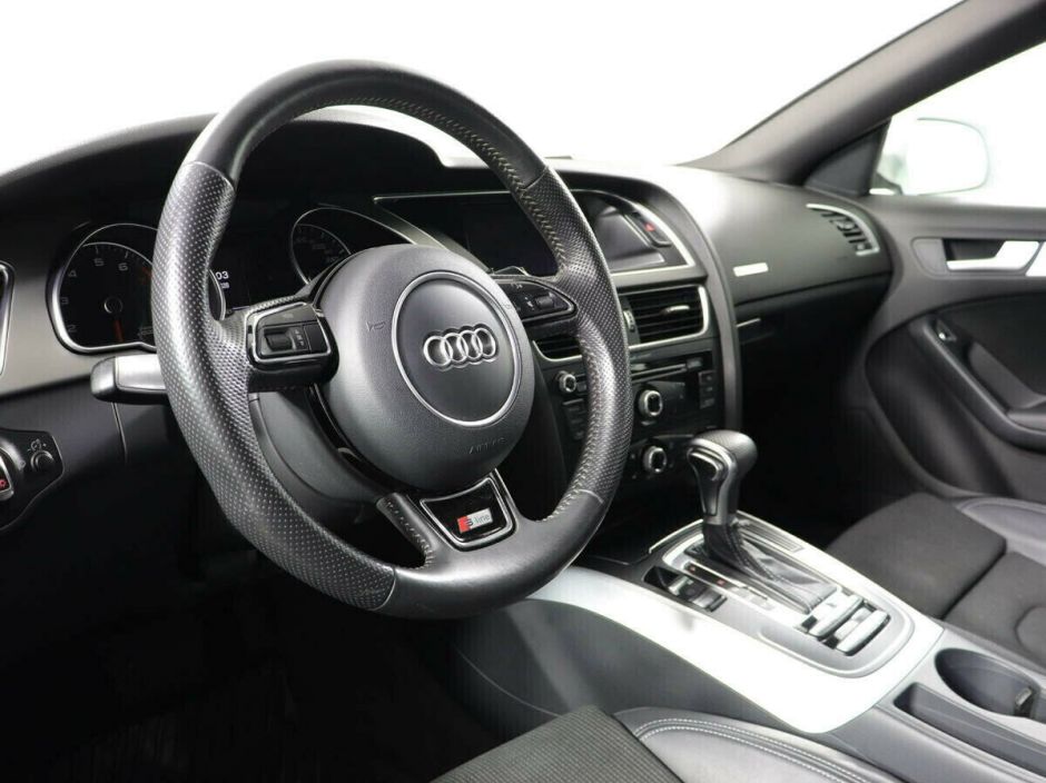 Audi A5 2.0 РКПП, 2014, 112 000 км фото 9