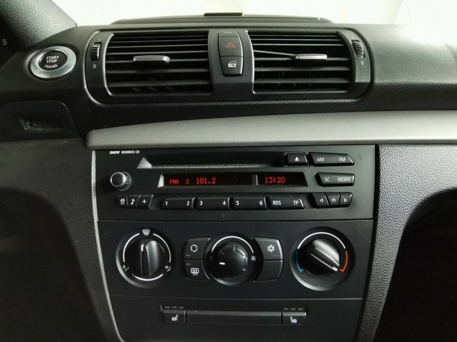 BMW 1 серии 1.6 АКПП, 2009, 167 000 км фото 6