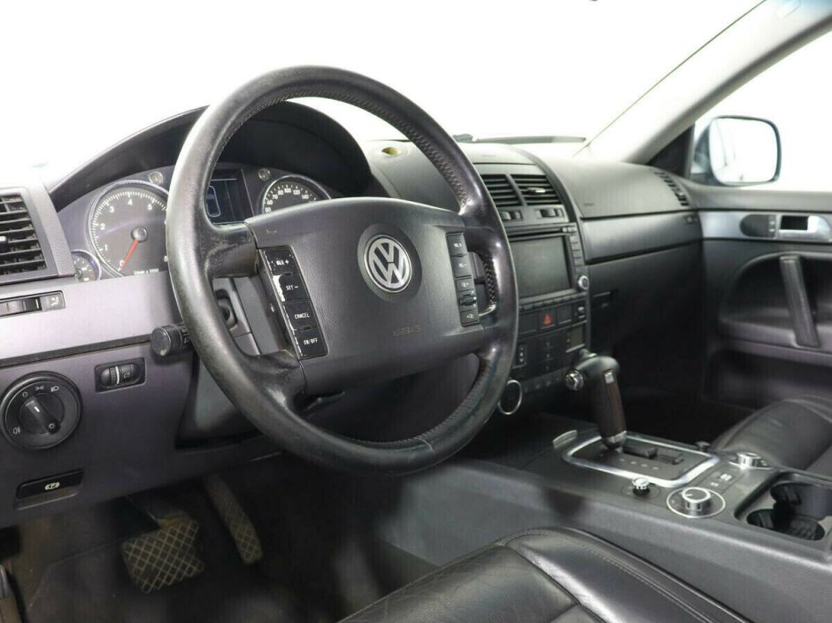 Volkswagen Touareg 3.2 АКПП, 2006, 211 000 км фото 7