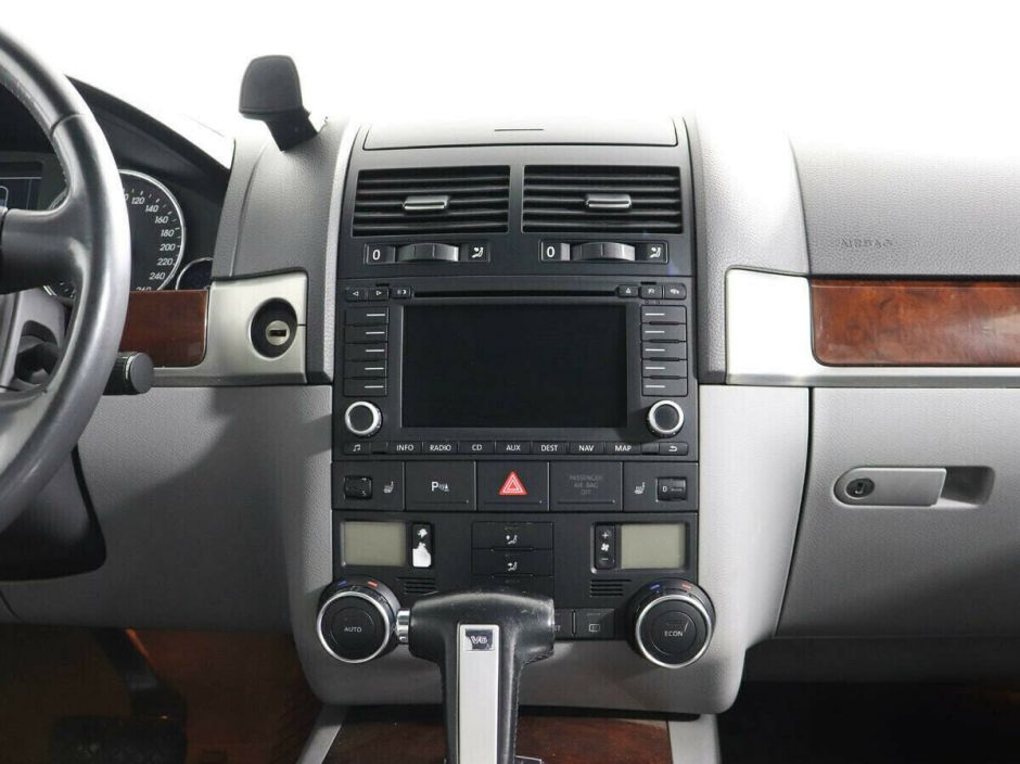 Volkswagen Touareg 3.0 АКПП, 2006, 207 000 км фото 8