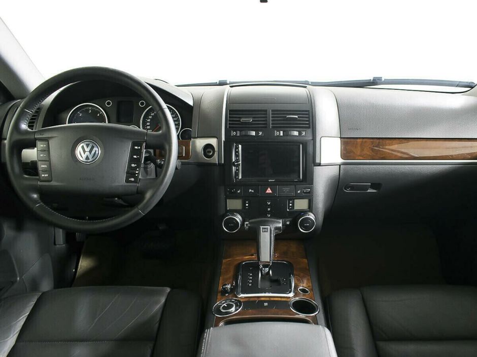 Volkswagen Touareg 2.5 АКПП, 2006, 209 000 км фото 5