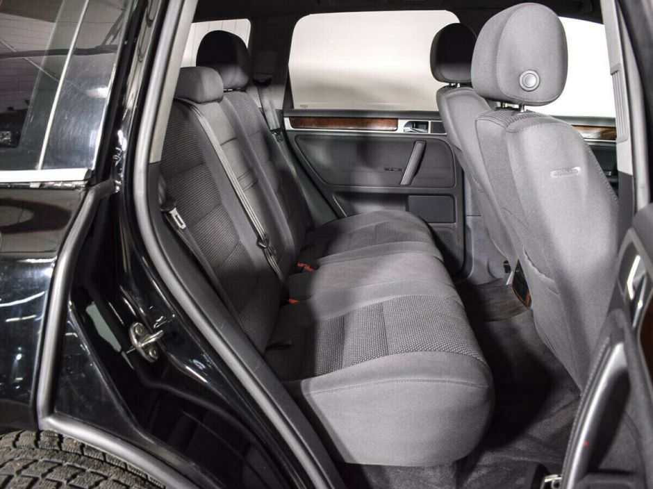Volkswagen Touareg 2.5 АКПП, 2009, 179 000 км фото 7