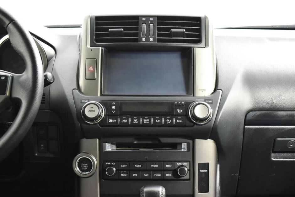 Toyota Land Cruiser Prado 3.0 АКПП, 2012, 138 000 км фото 7