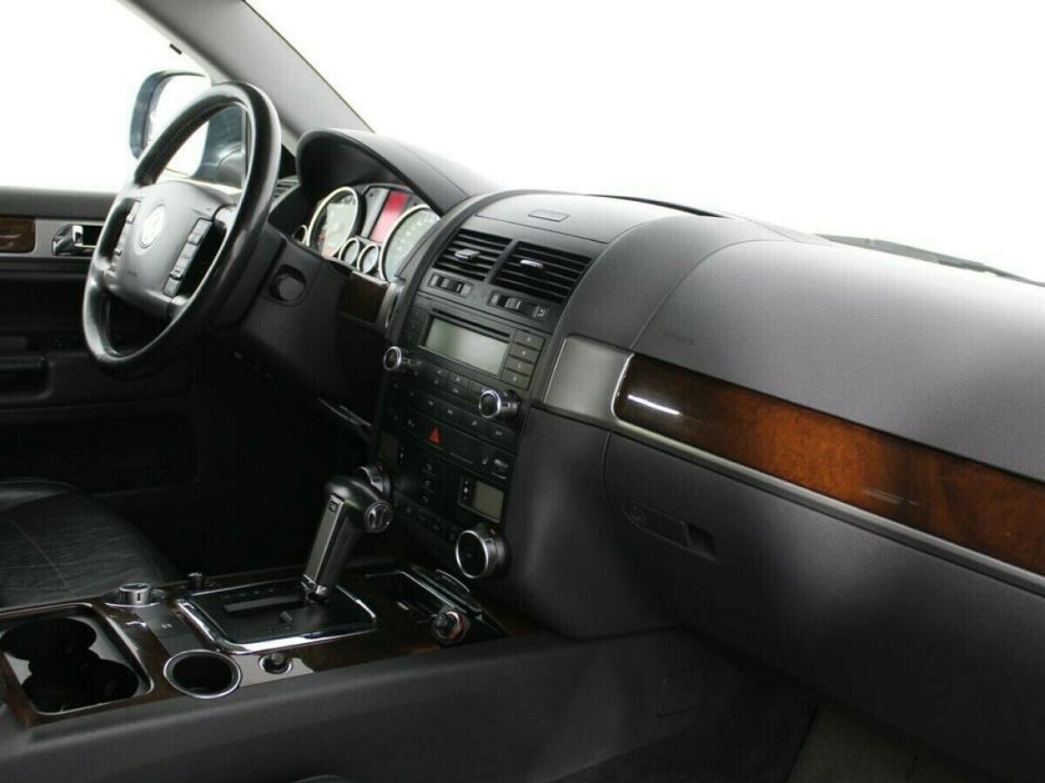 Volkswagen Touareg 4.2 АКПП, 2010, 161 000 км фото 7