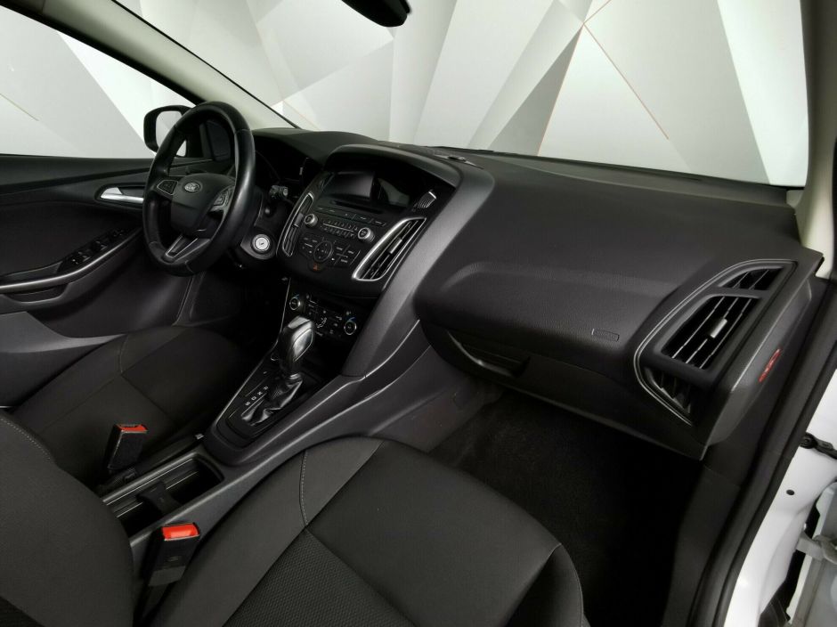 Ford Focus 1.6 РКПП, 2017, 75 000 км фото 5