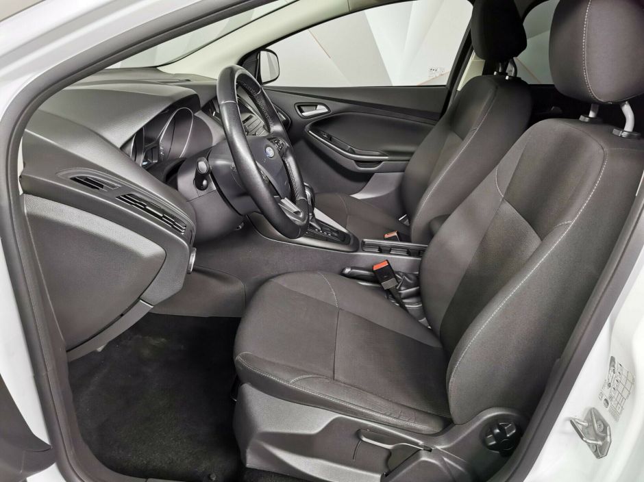 Ford Focus 1.6 РКПП, 2017, 75 000 км фото 6