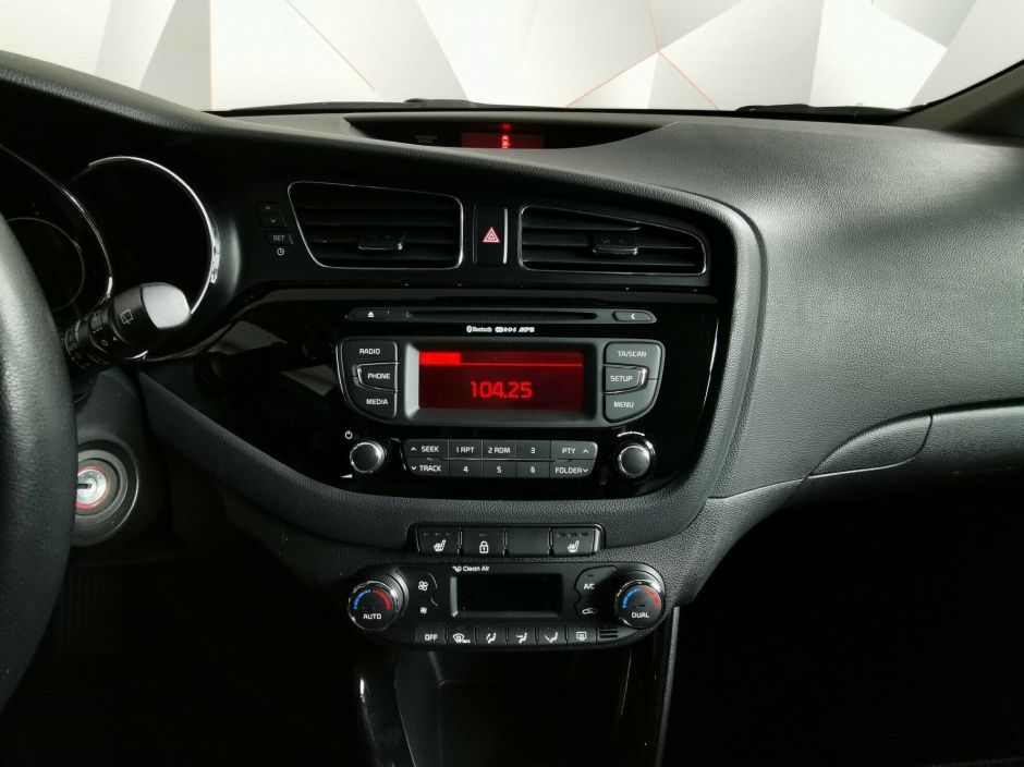 Kia Ceed 1.6 АКПП, 2013, 121 000 км фото 7