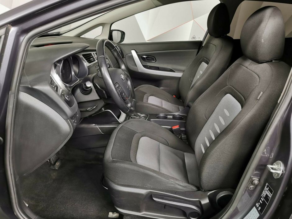 Kia Ceed 1.6 АКПП, 2013, 121 000 км фото 5