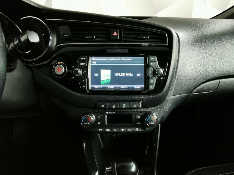 Kia Ceed 1.6 РКПП, 2015, 104 000 км фото 8