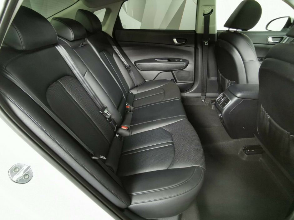 Kia Optima 2.0 АКПП, 2018, 67 000 км фото 7