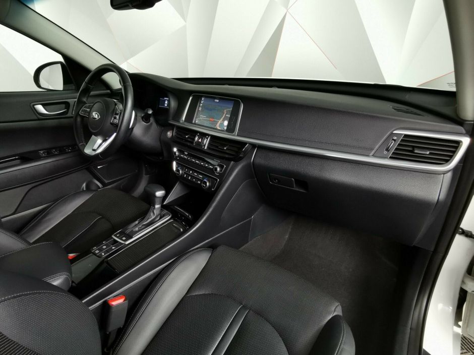 Kia Optima 2.0 АКПП, 2018, 67 000 км фото 8