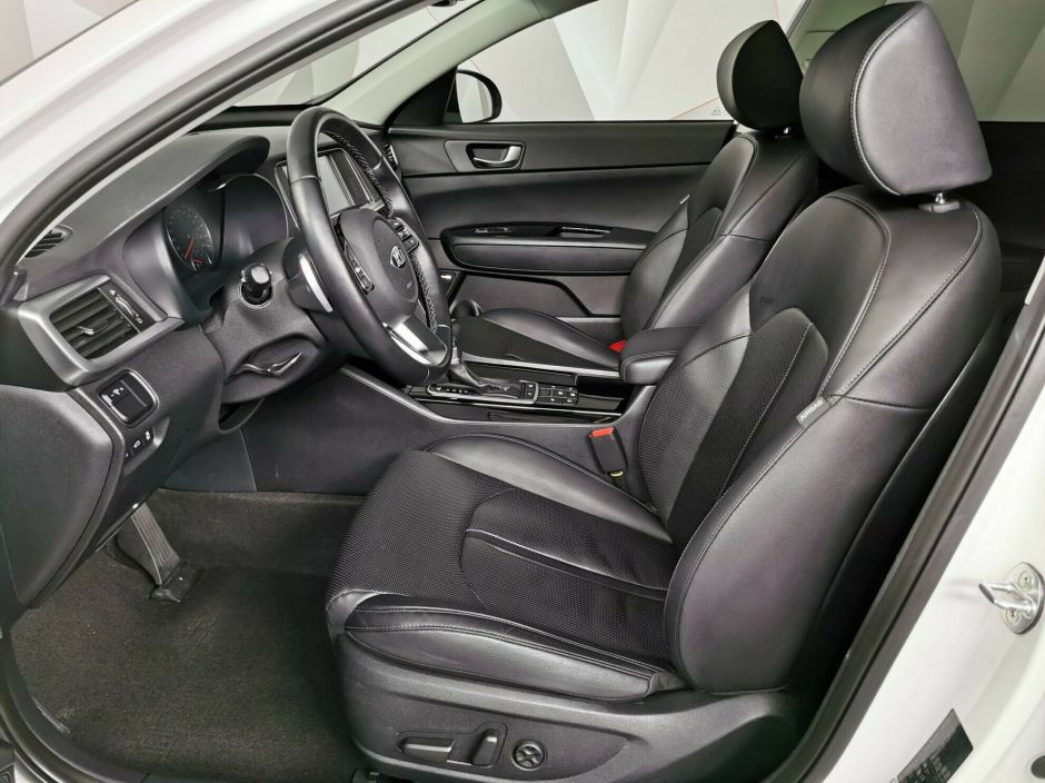 Kia Optima 2.0 АКПП, 2018, 67 000 км фото 11