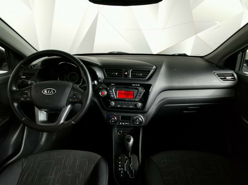 Kia Rio 1.6 АКПП, 2013, 121 000 км фото 7